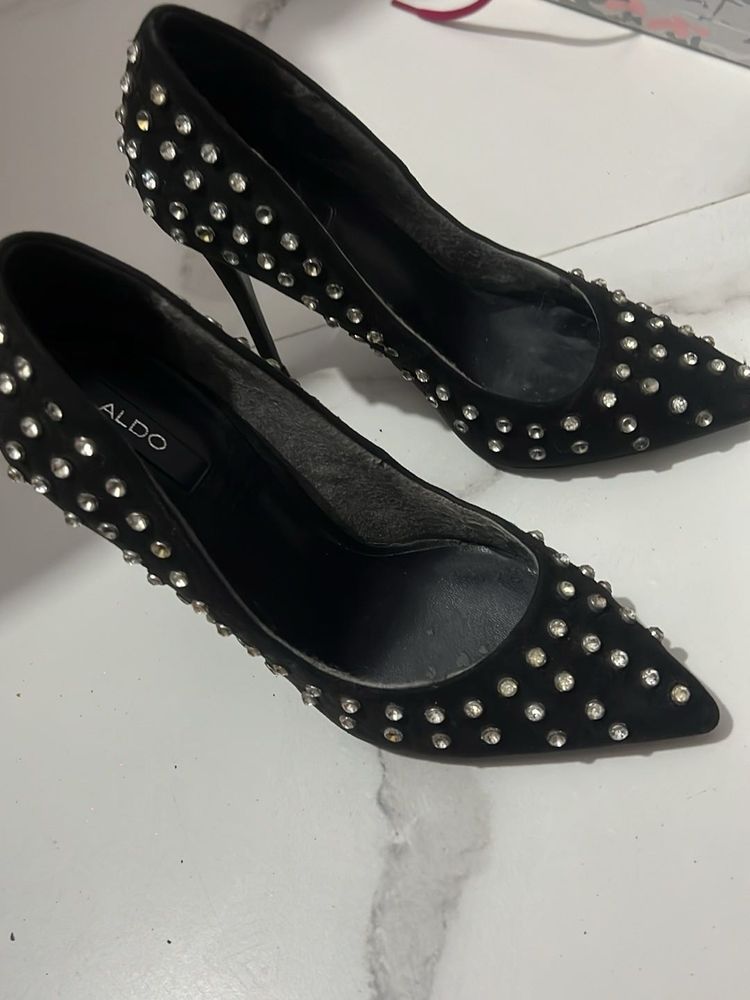 Aldo Embellished Black Heels uk 2 us-35