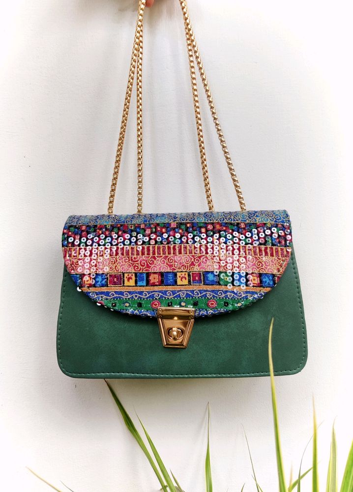 NEW SEQUINNED BAG