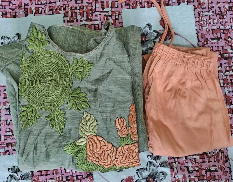 Embroidered Kurta with Legging