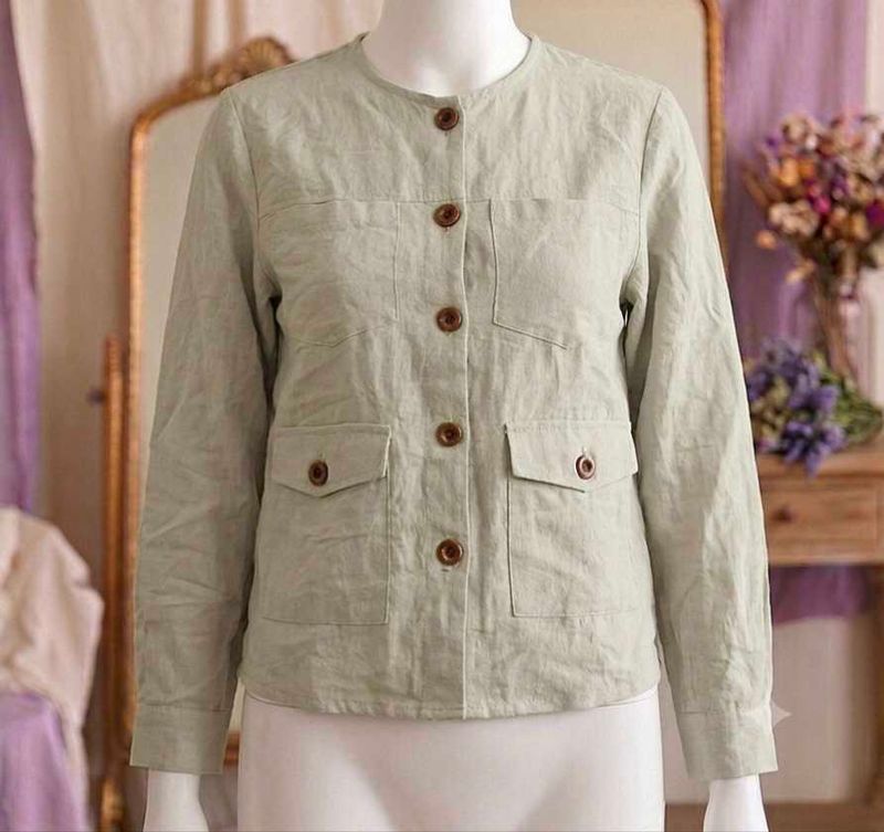 Lightweight Linen Button-Up Jacket