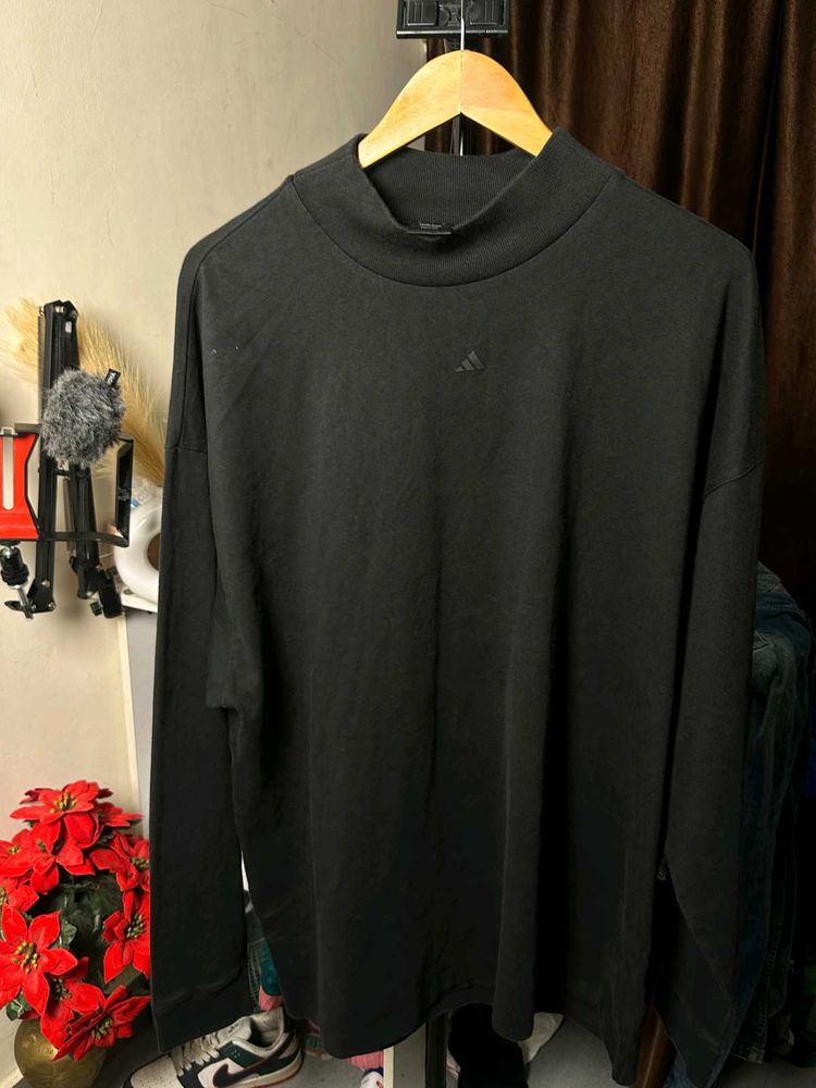 Adidas Mock Neck Long Sleeve sweatshirt size 2 XL