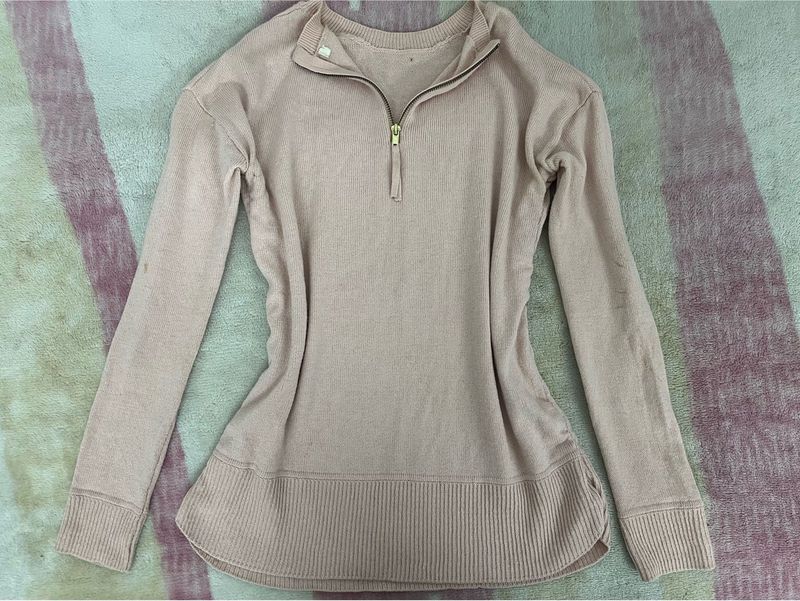 pink coquette sweater 🎀
