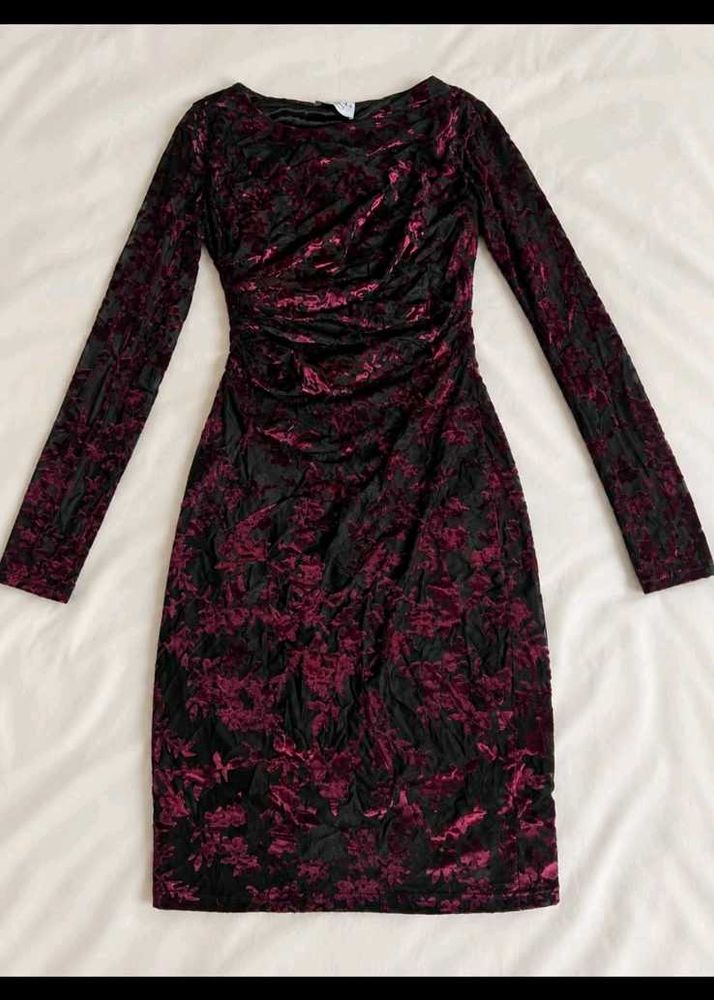 Elegant Velvet Floral Print Dress