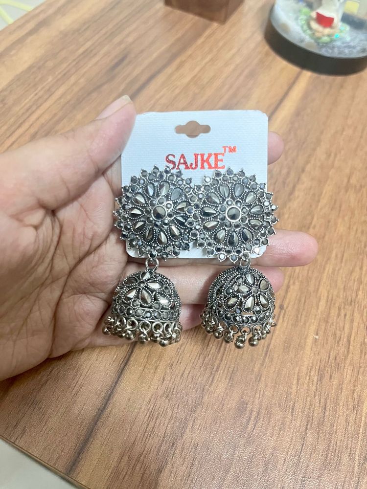 Elegant Silver Jhumka Earrings