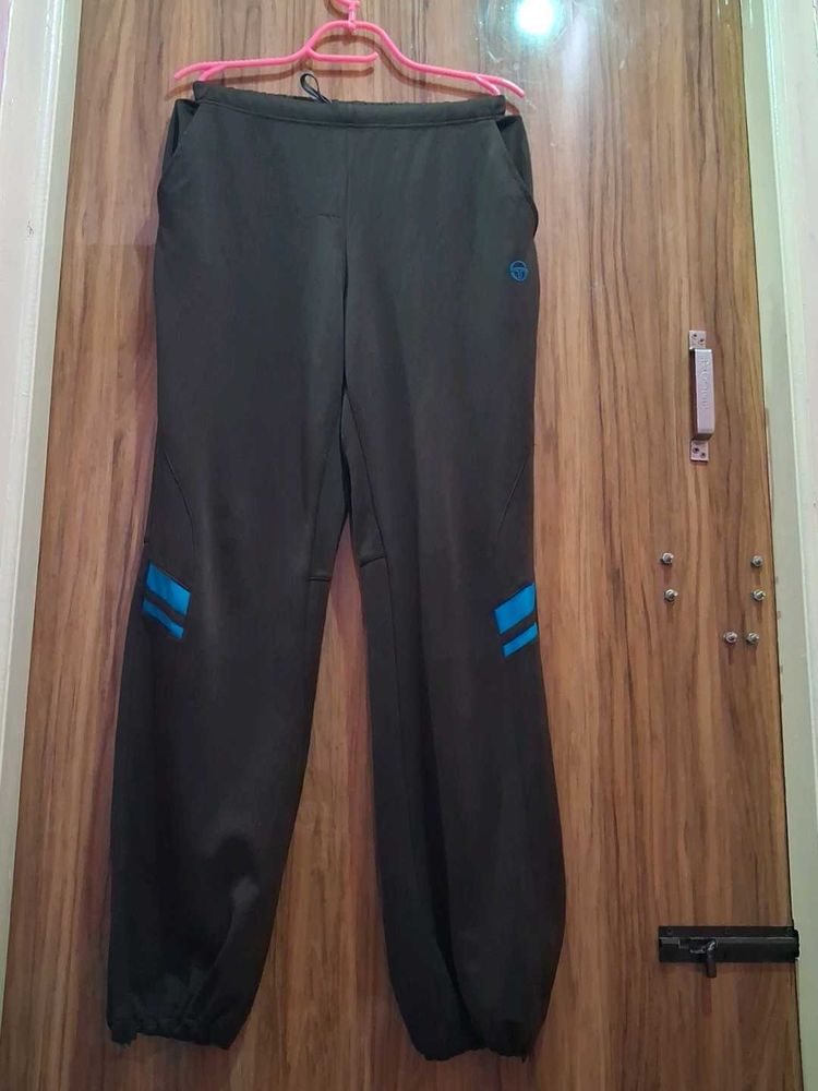 Comfortable Black &amp; Blue Track Pant✨️🎀