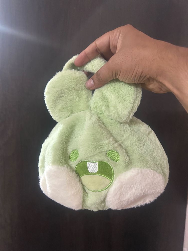 Cute Plush Frog Pouch