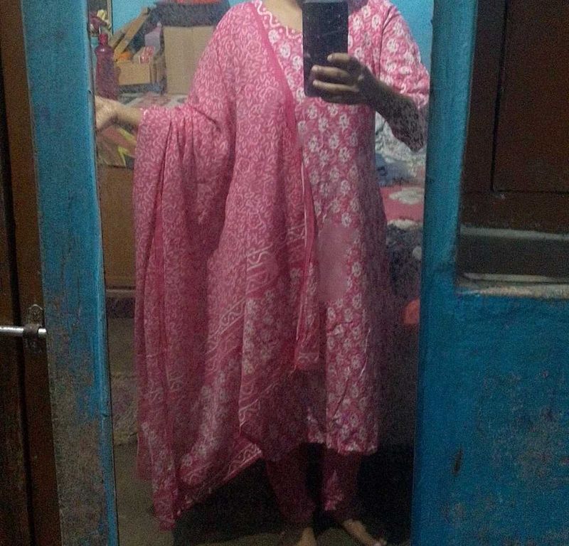 Pink Printed Kurta Set with Dupatta