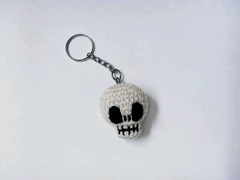 Crochet Skull Keychain