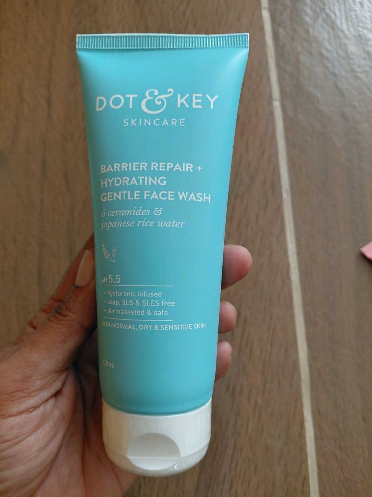 Dot &amp; Key Barrier Repair Face Wash
