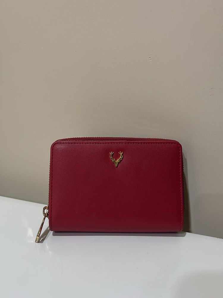 Elegant Red Wallet with Deer Emblem