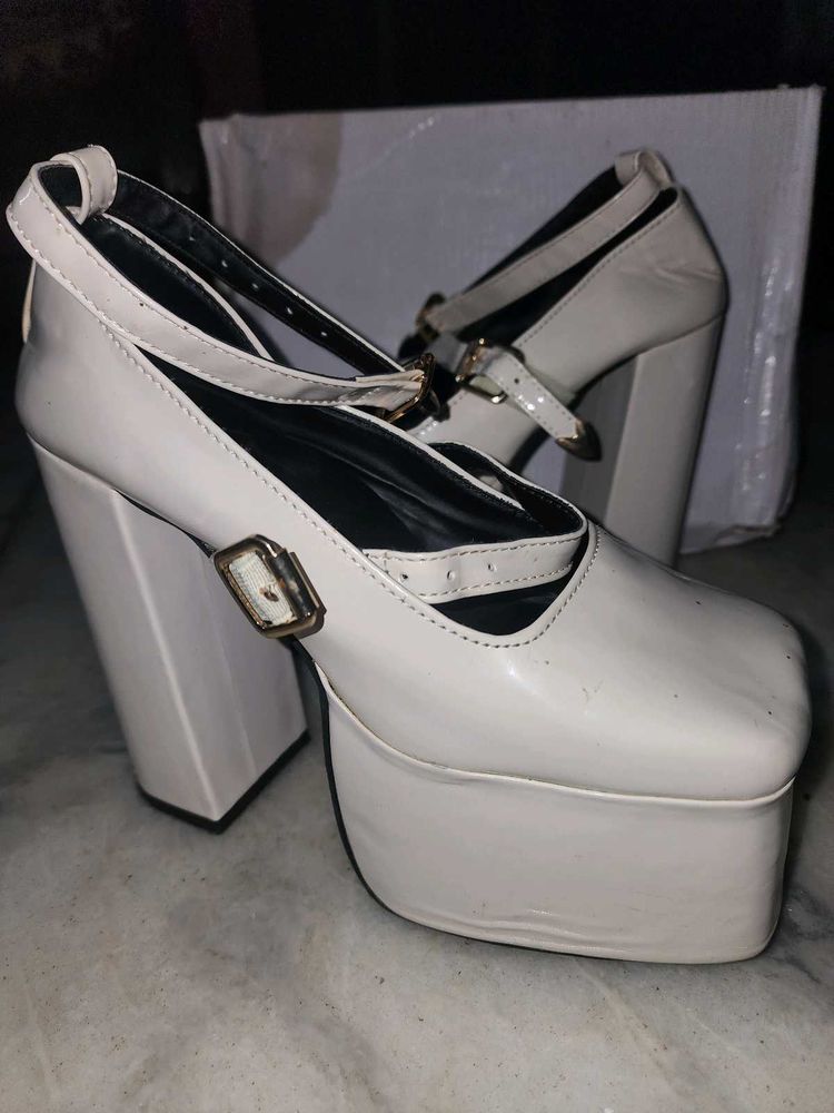 Chunky Platform Mary Jane Heels