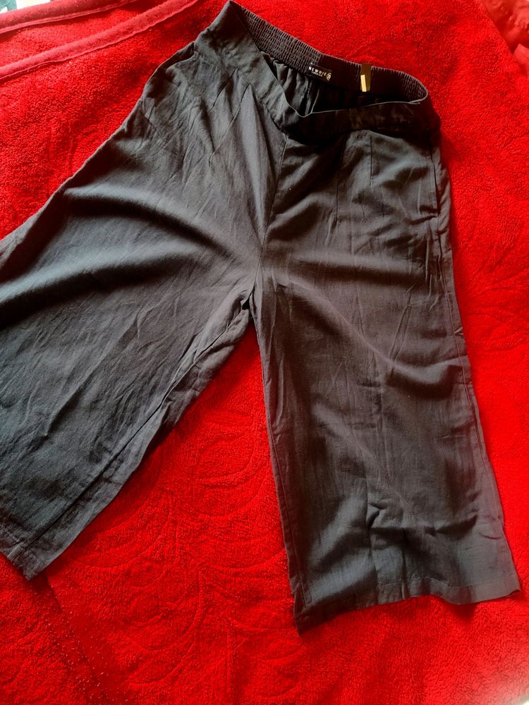 Newrie London Wide Leg Navy Blue Trouser  With Pockets