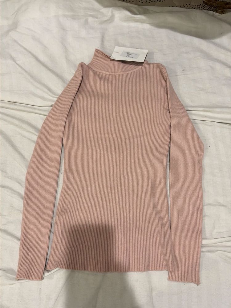 Ribbed Mock Neck Long Sleeve Top
