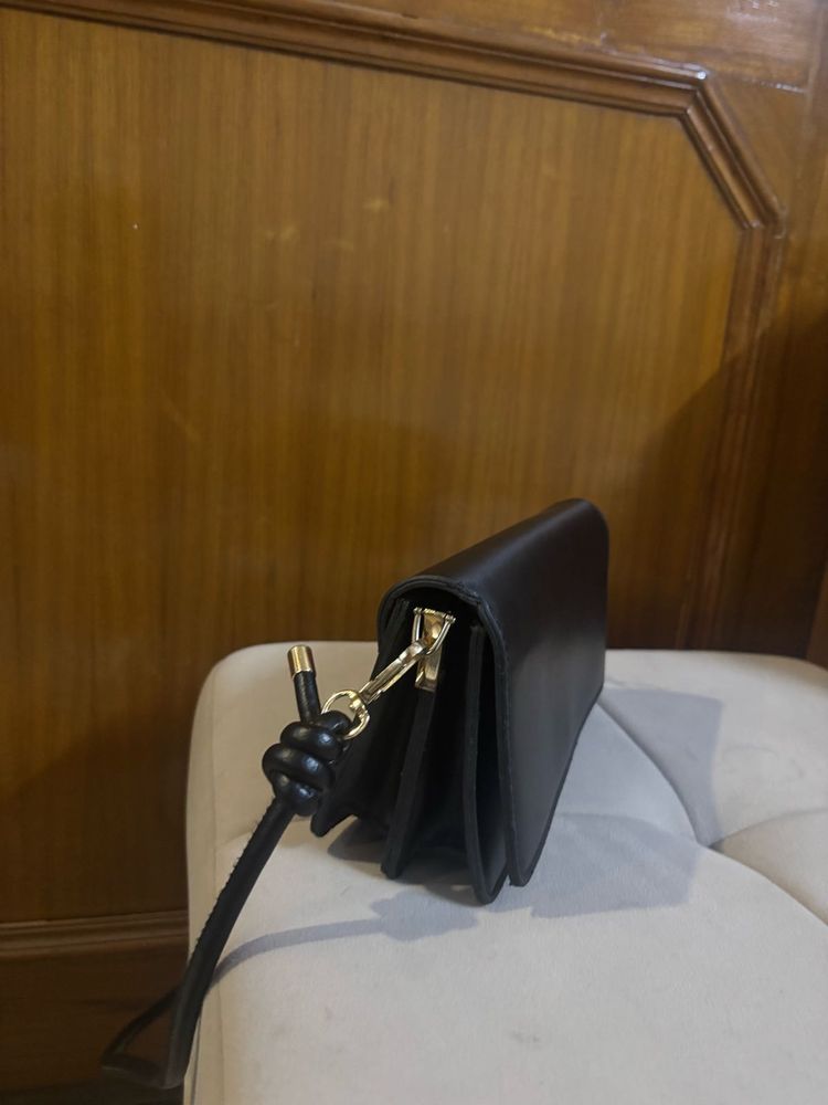 hand bag