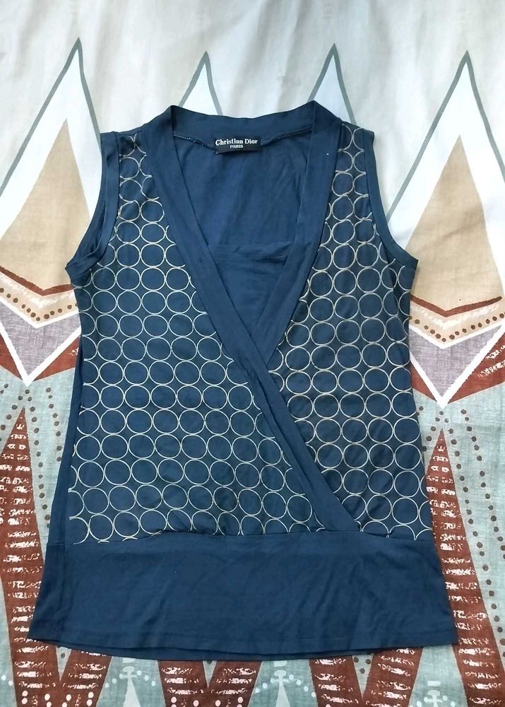 Chic Blue Sleeveless Top