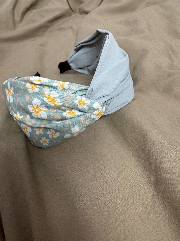 Twisted Floral Knot Headband