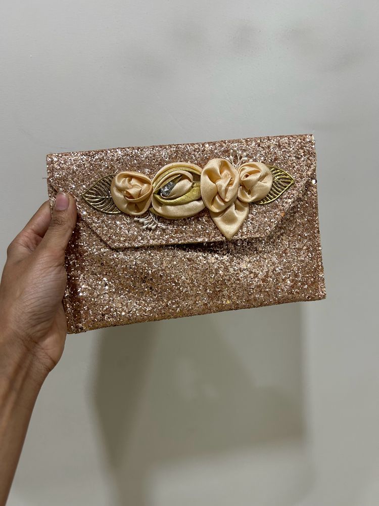 Glittery Bag With Chain