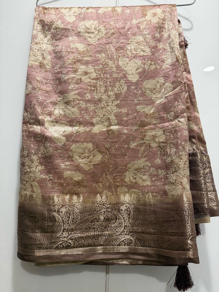 Elegant Floral Print Silk Saree