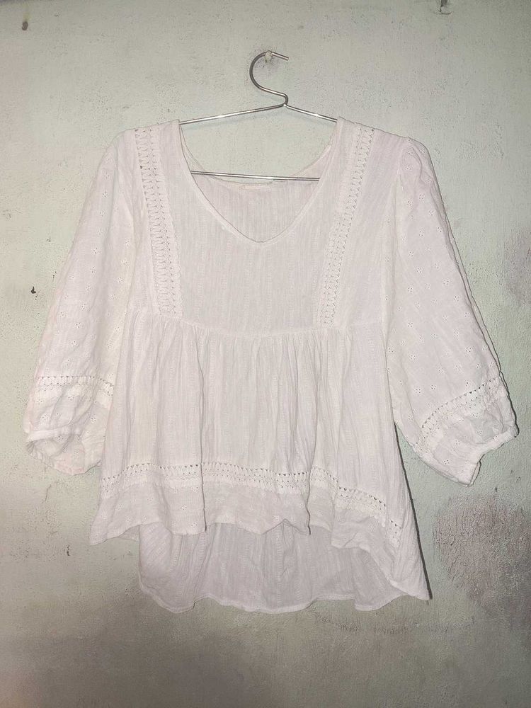 White Cotton Peplum top 💗