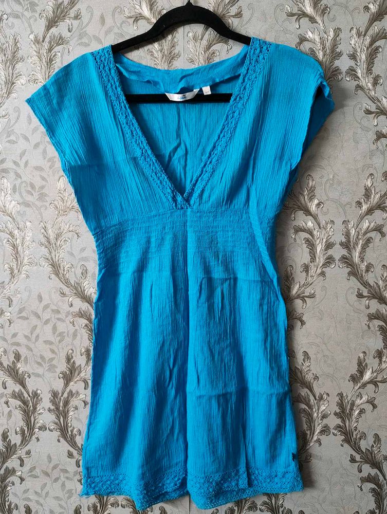 V-Neck Blue Casual Top