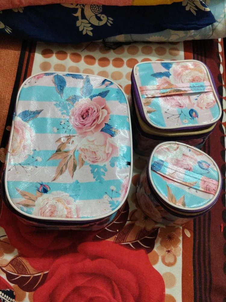Floral Print Cosmetic Pouches Set