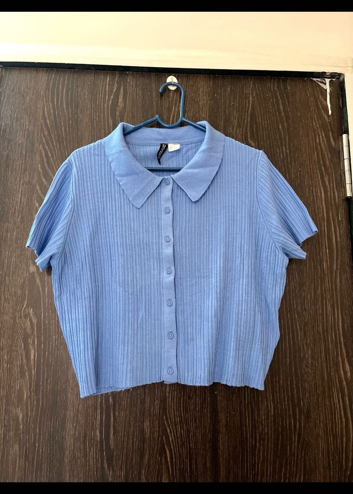 H&amp;M Light Blue Ribbed Collared Top