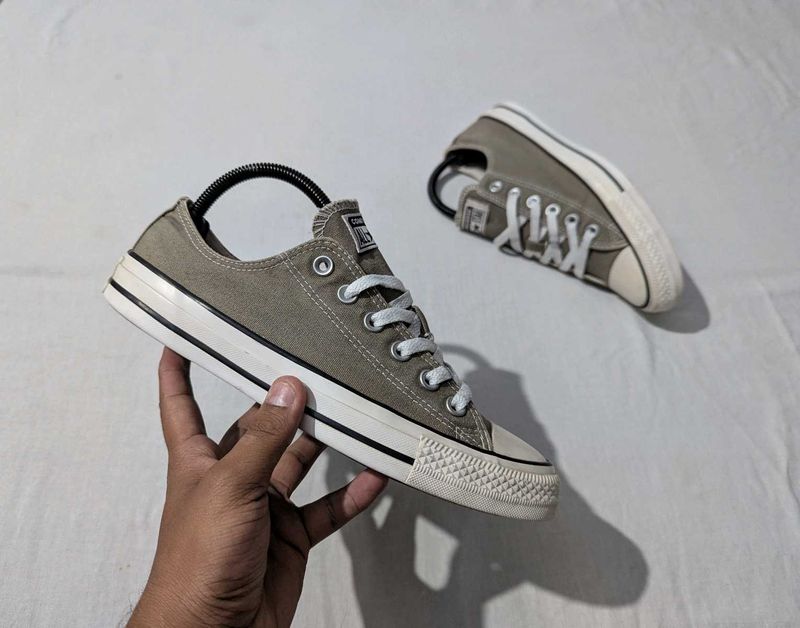 Converse Chuck Taylor All Star Low Top