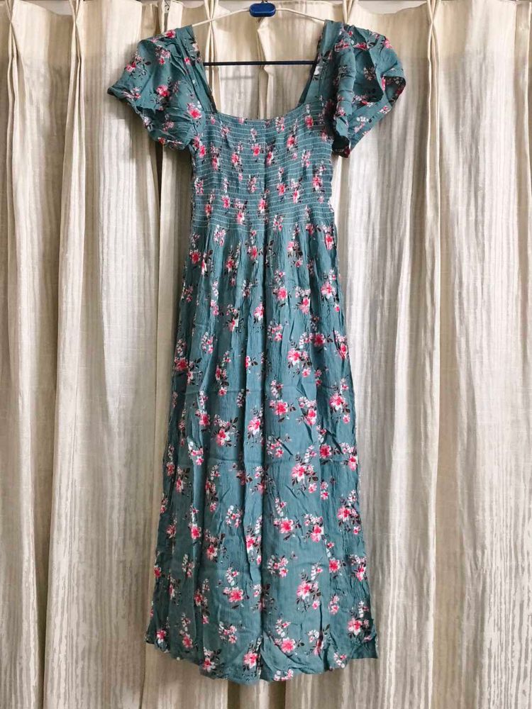 Light sea green Floral Smocked Midi Dress