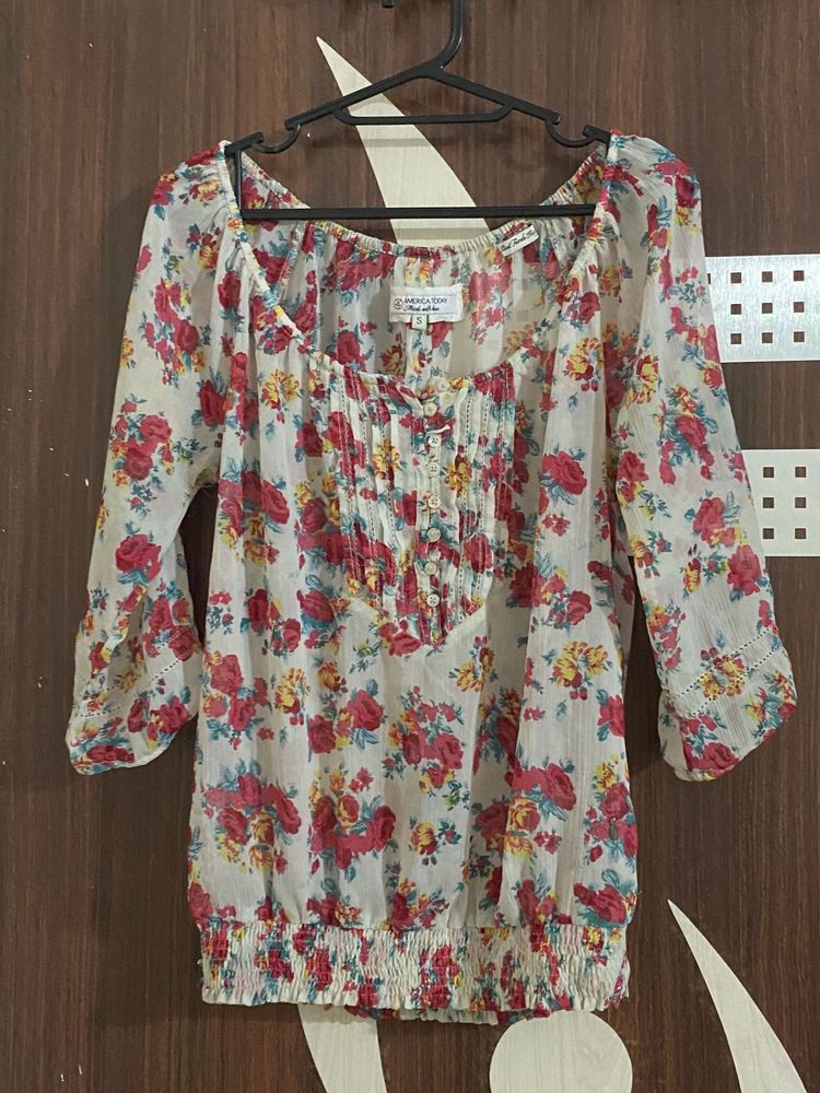 Charming Floral Print Sheer Blouse