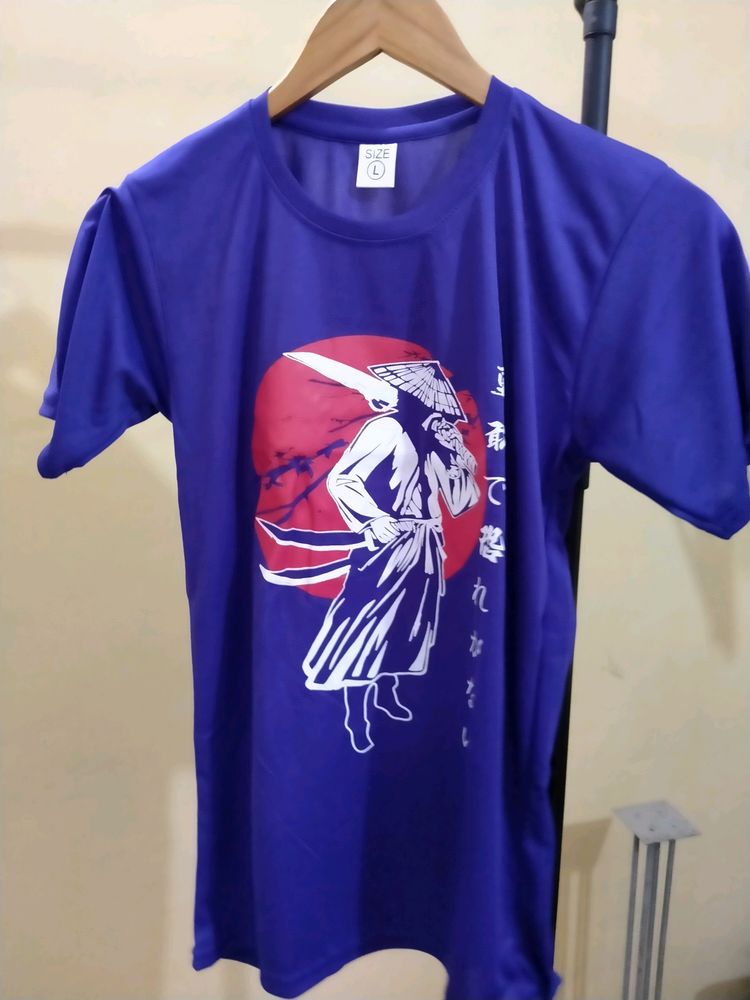 Brand New Tshirt Comfortable For Summer