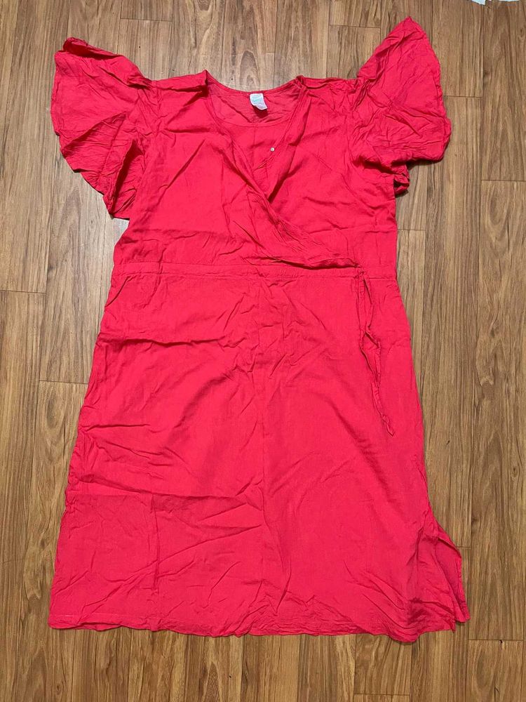 Brand new women maternity/feeding one piece dress