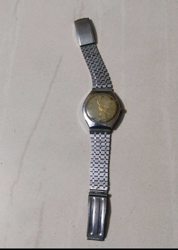 All 4 Watch At Rs 700