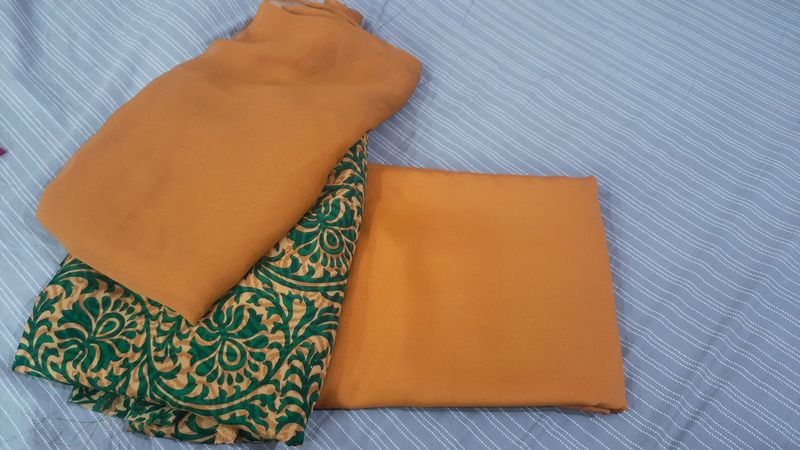 Salvar Suit Set