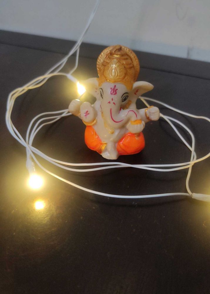 Ganpati Murti⚪