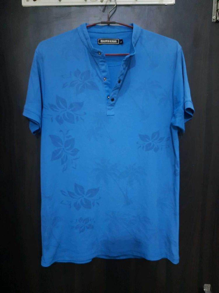 Blue Floral Print T-shirt