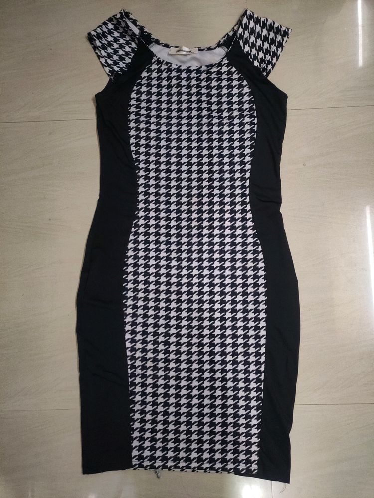Chimpanzee Checkered Colour Bodycon Dress