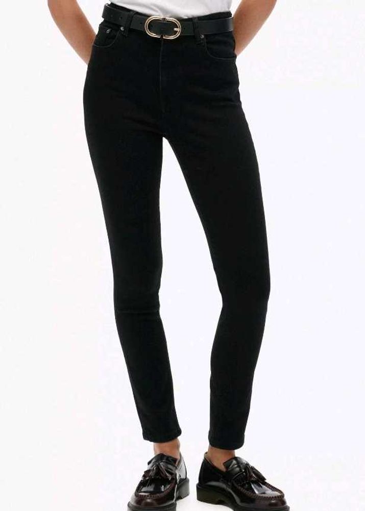 60% off on Black Skinny Jeans