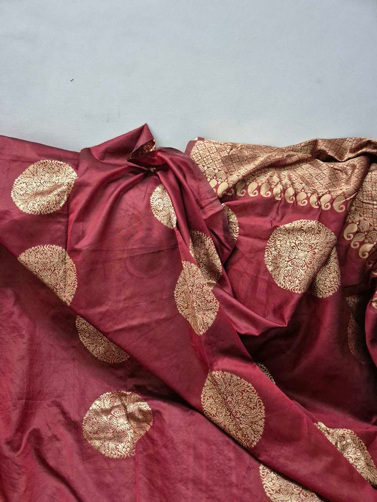 Maroon Banarasi Silk Saree with Gold Motifs