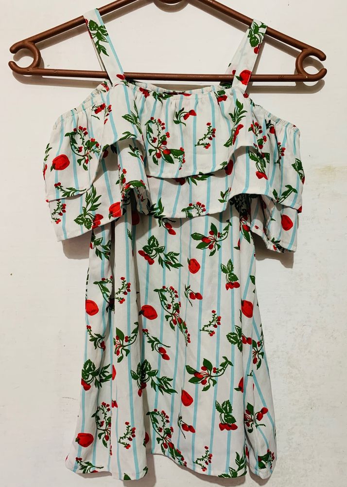 Cute Floral Off-Shoulder Top