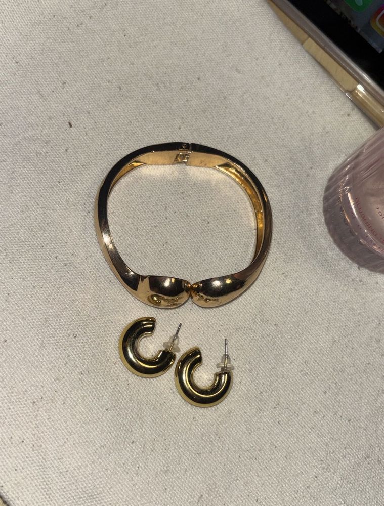 Golden Bracelet &amp; Hoop earrings ComboSet