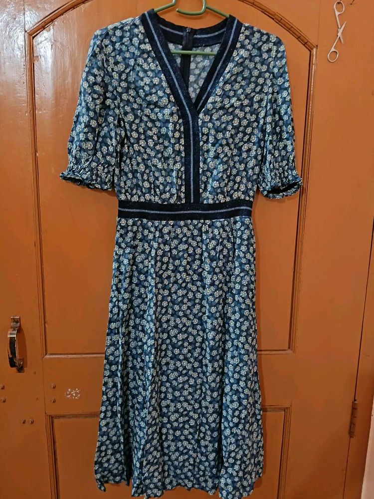 beautiful Floral Print Midi Dress