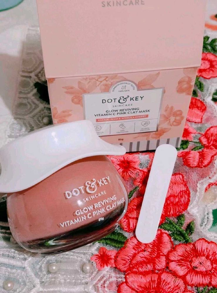 Dot &amp; Key Glow Reviving Vitamin C Pink Clay Mask |