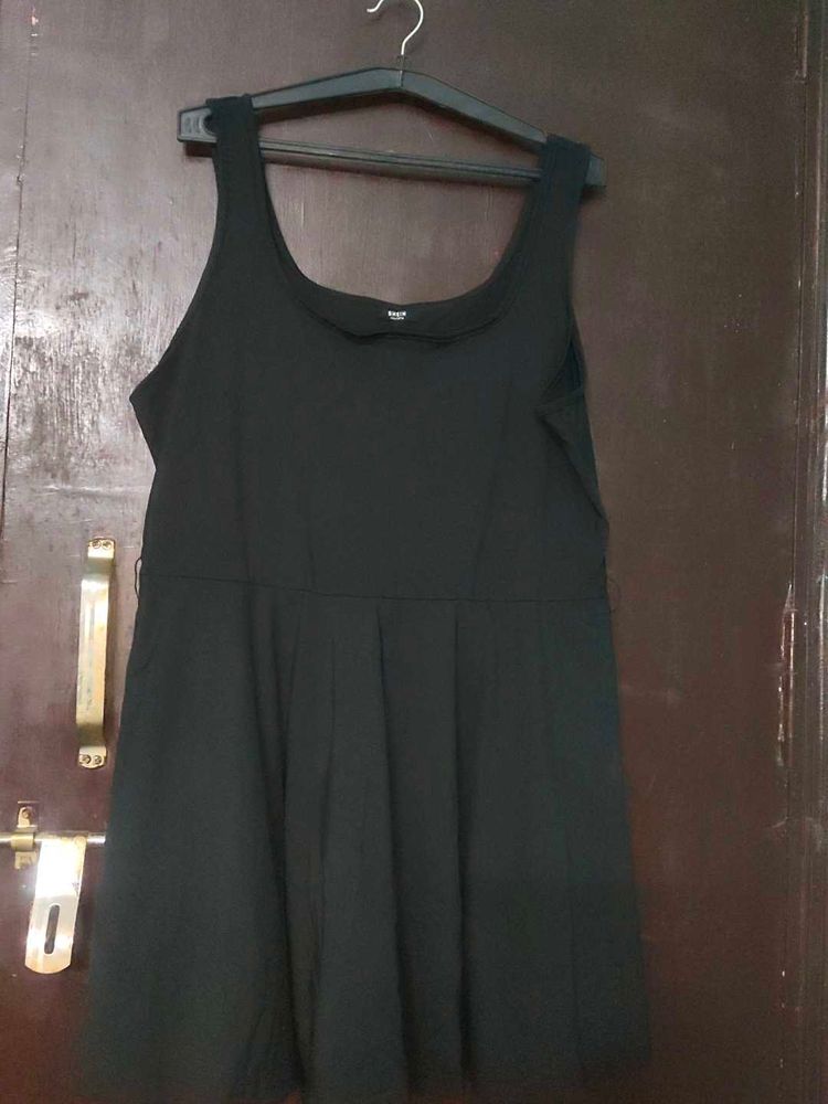 Classic Black Sleeveless Fit and Flare Dress
