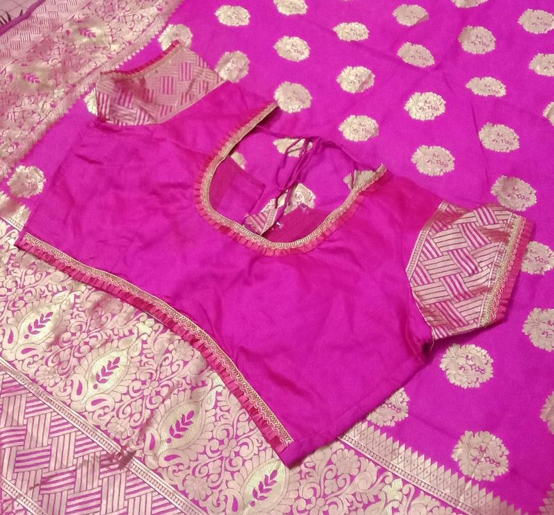 Silk Saree &amp; Designer Blouse 💖