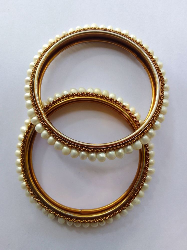 Unused Pearl Bangles Size 2.4