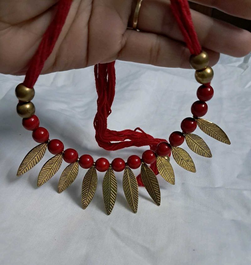 Red &amp; Gold Beaded Necklace