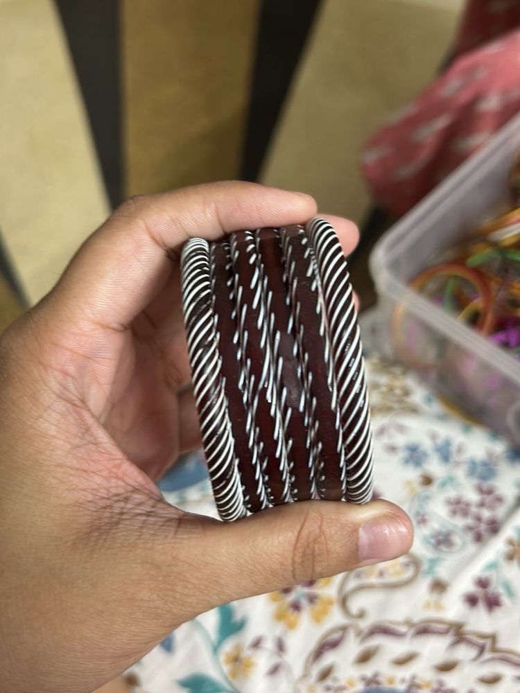 Stylish Brown &amp; White Bangles Set