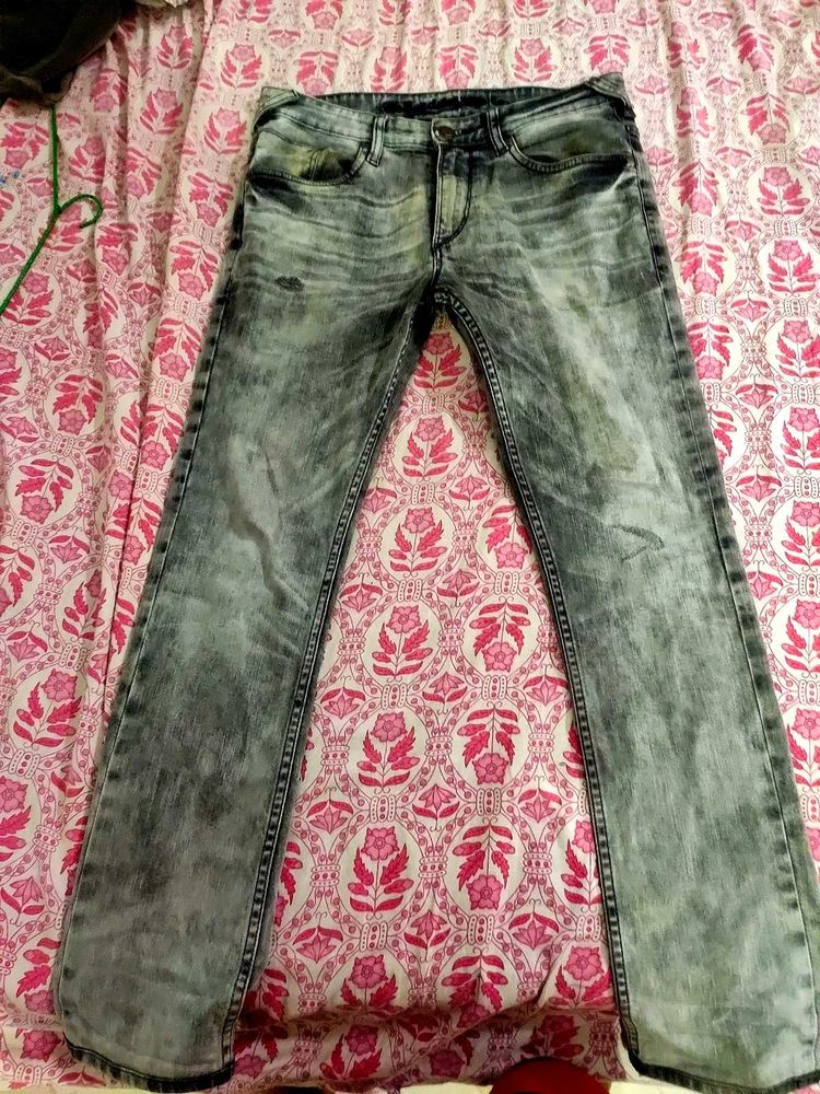 Light Wash Denim Jeans