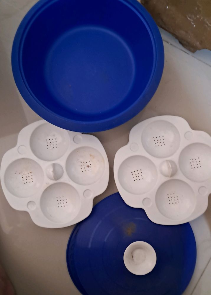 Microwave Friendly Idli Maker