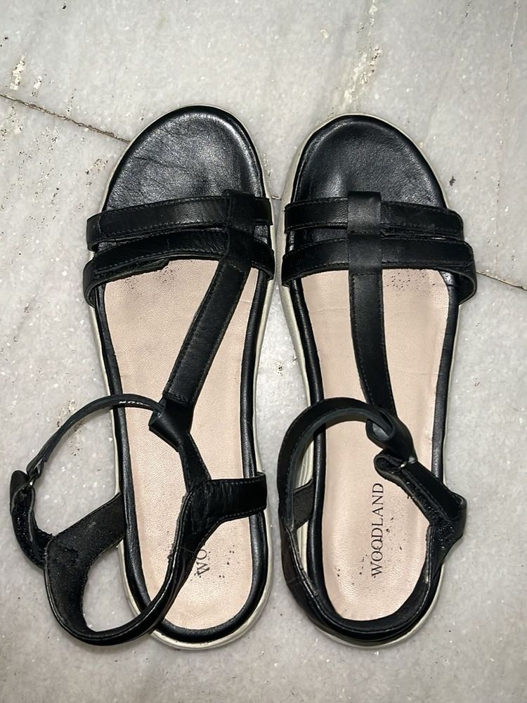 Woodland Black Sandals